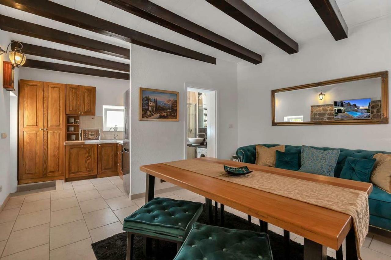 Luxury Villa Topolina Baška Voda エクステリア 写真