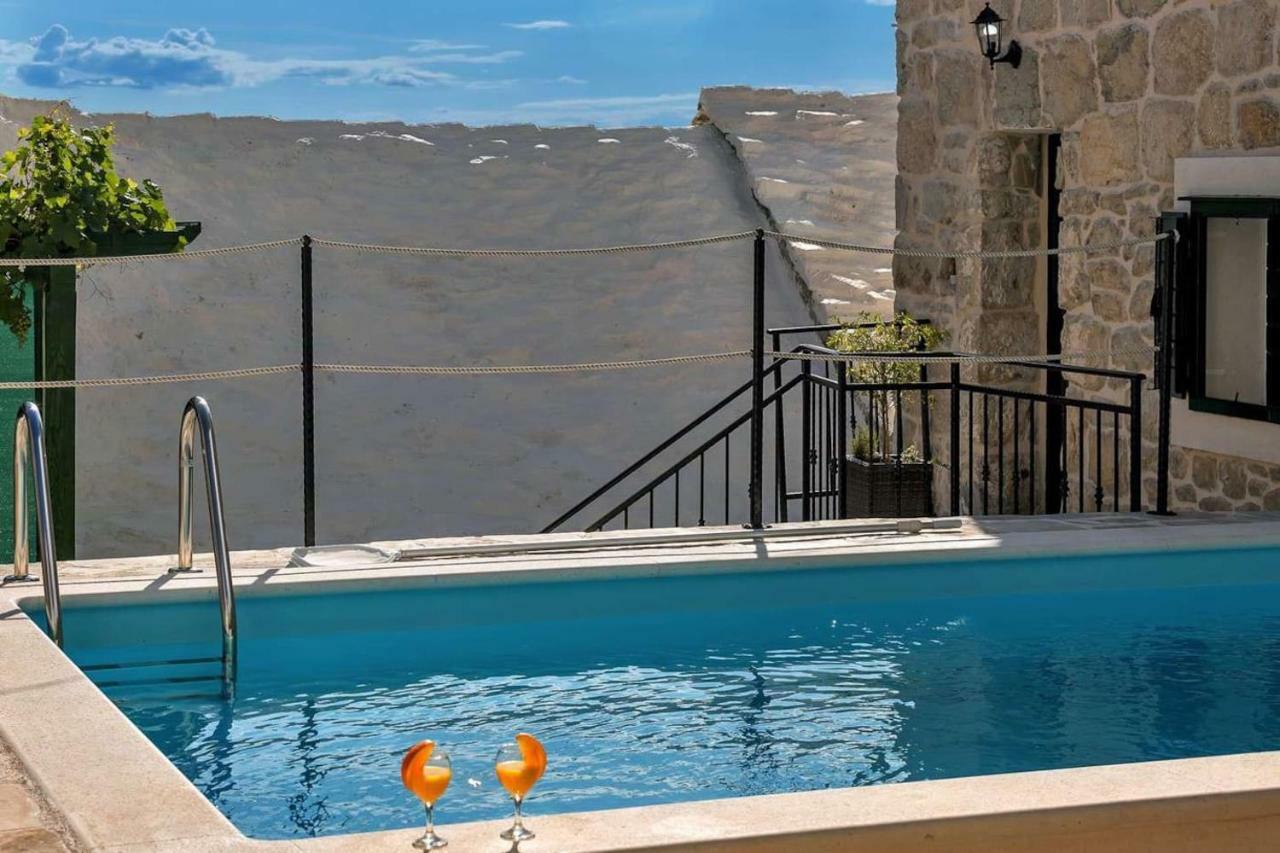 Luxury Villa Topolina Baška Voda エクステリア 写真