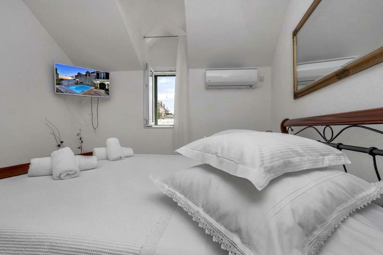 Luxury Villa Topolina Baška Voda エクステリア 写真